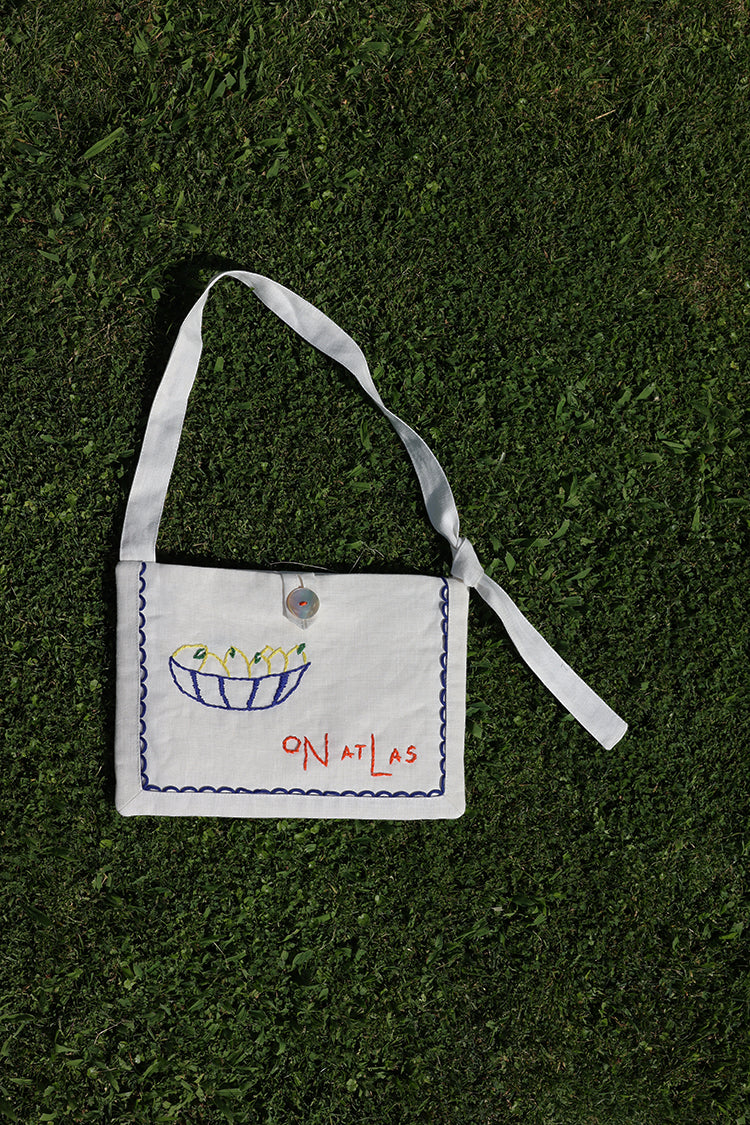 hand embroidery bag -  limones